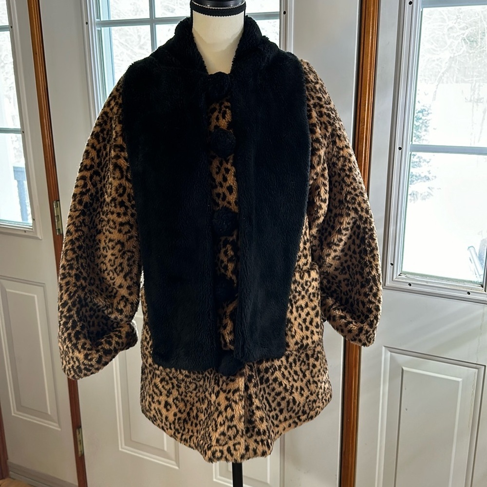 Vintage Milton Funwear Leopard Print Fun Fur Coat